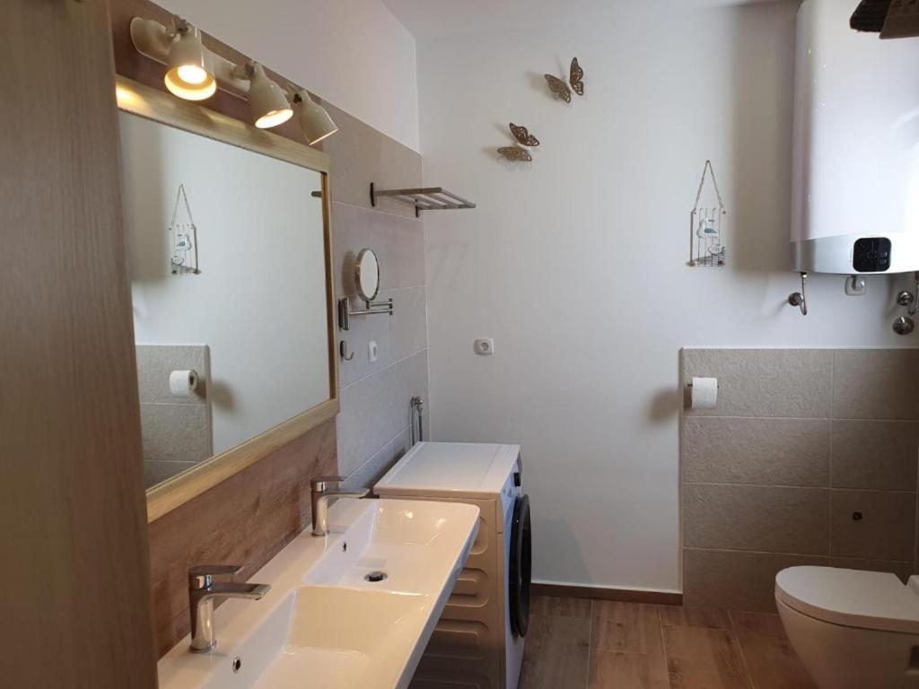 Emma Apartment